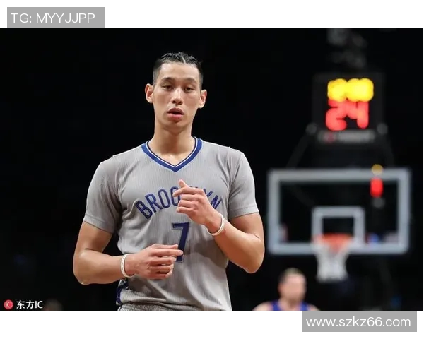 林书豪在NBA比赛中交出大三双,被誉为最佳防守控卫 林书豪在NBA比赛中交出大三双,被誉为最佳防守控卫